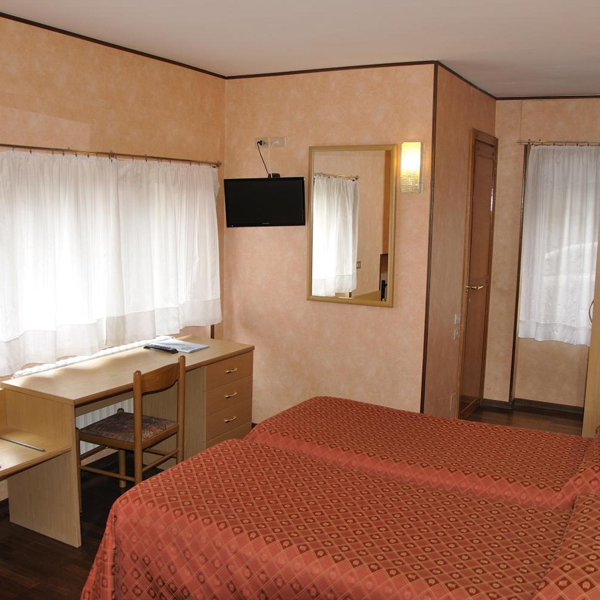 Hotel Sud Ovest 16/53