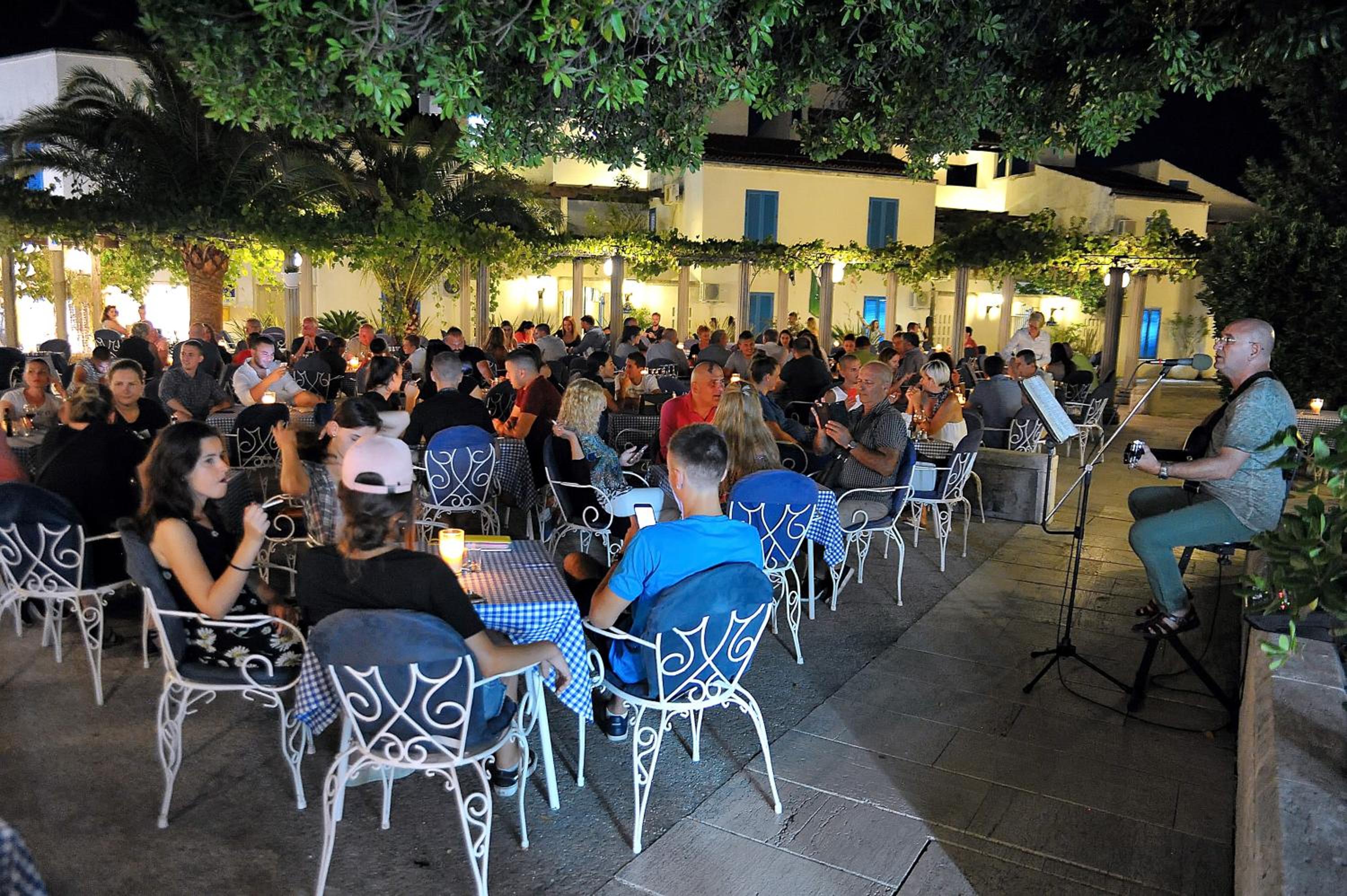 Slovenska Plaza 4 53/62