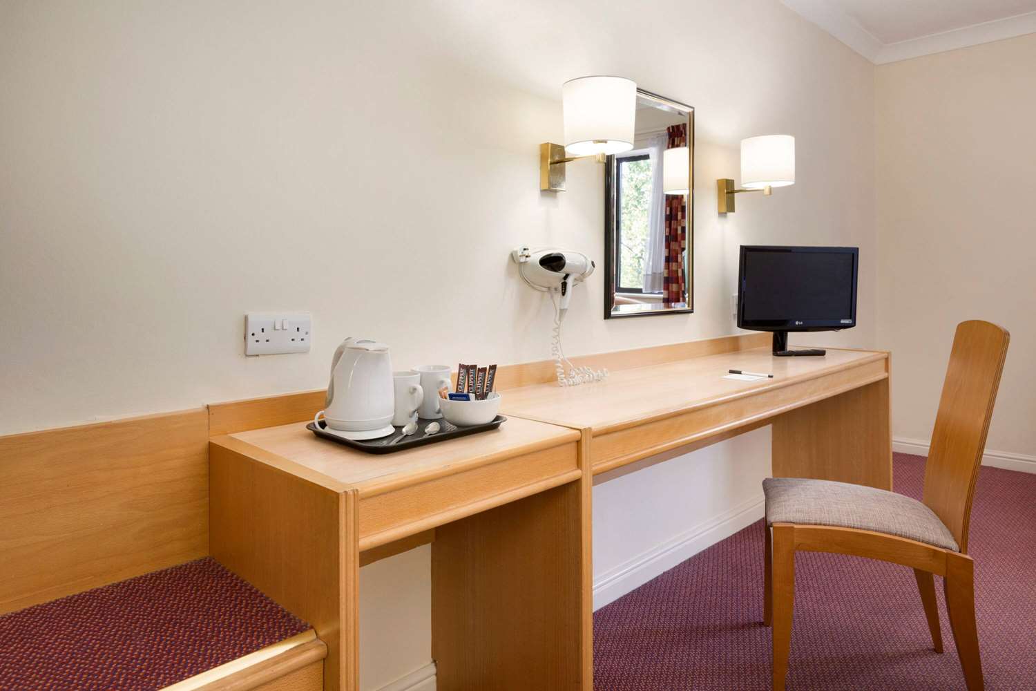 Days Inn by Wyndham Southampton Rownhams 7/10