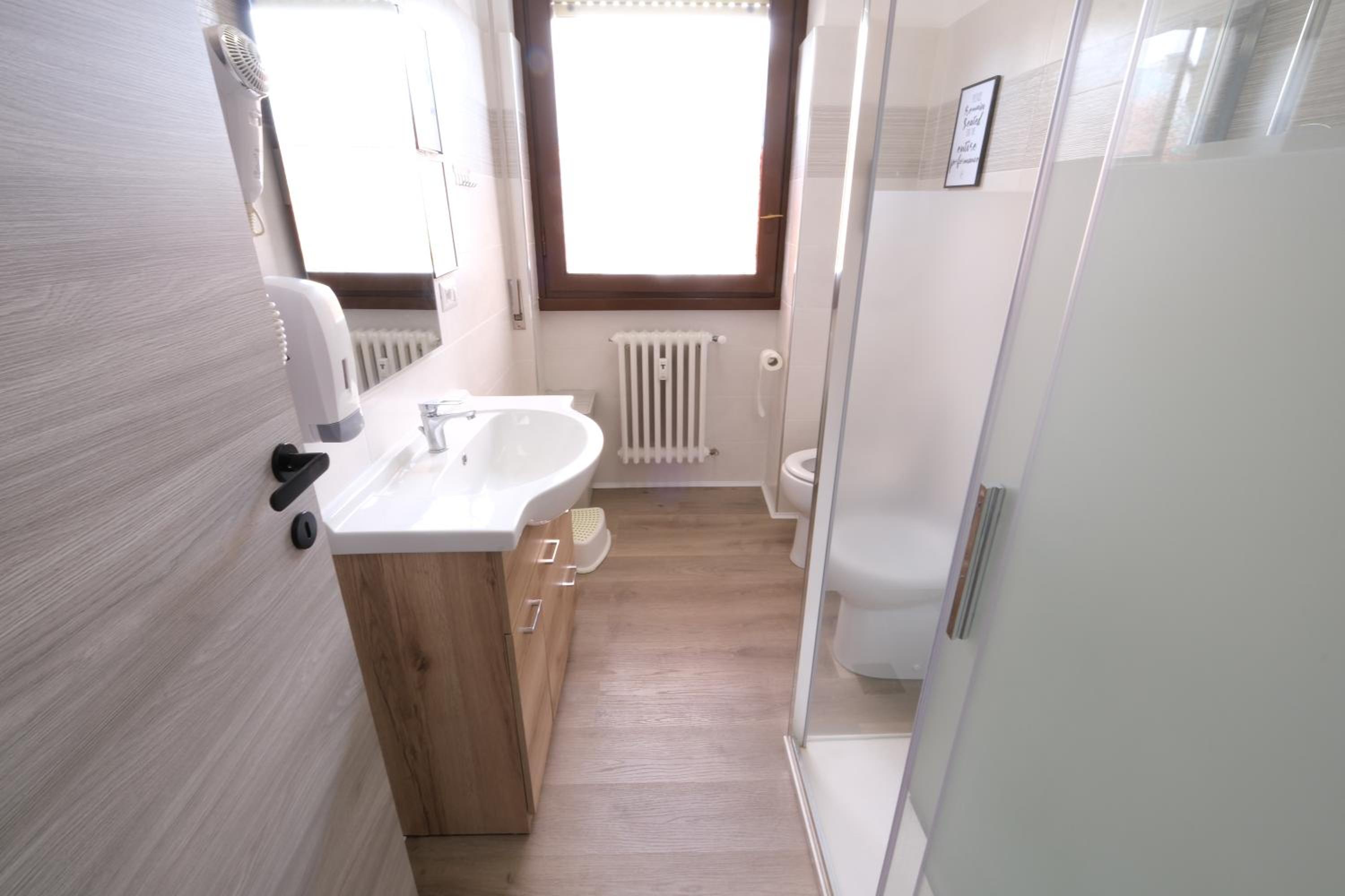 Affittacamere Hostel 23/24