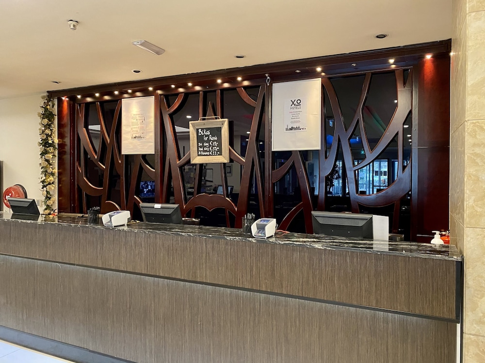 Xo Hotels Blue Tower 9/64