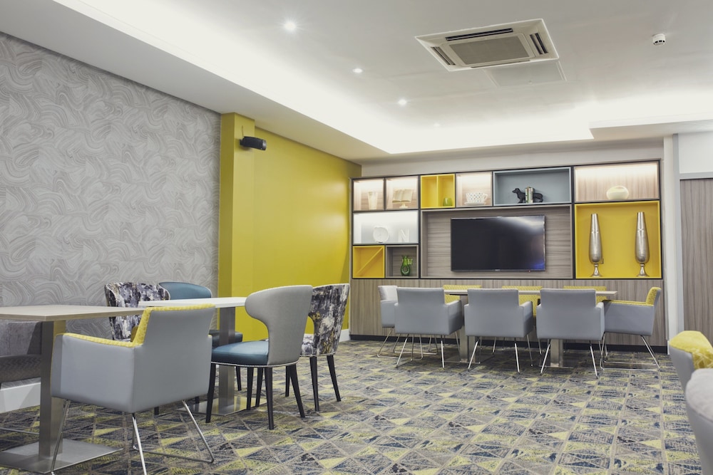 Holiday Inn Newcastle Gosforth Park By IHG 61/76