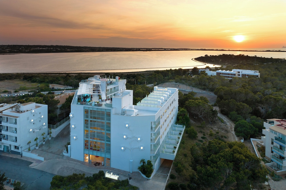 Five Flowers Hotel Formentera Melia Collection 1/49