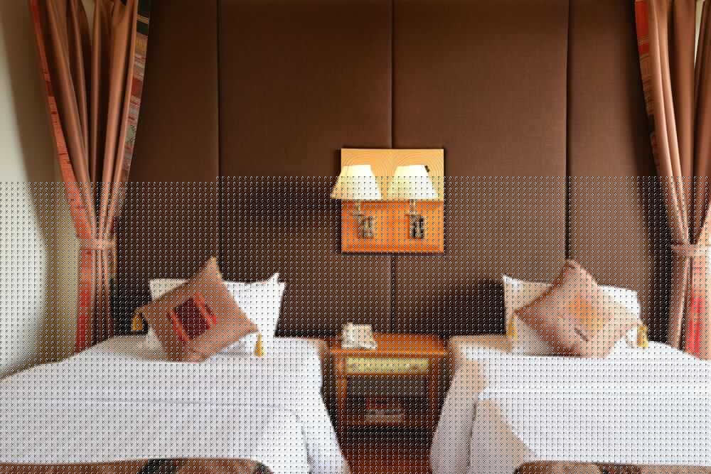ANGKOR CENTURY RESORT AND SPA 48/78
