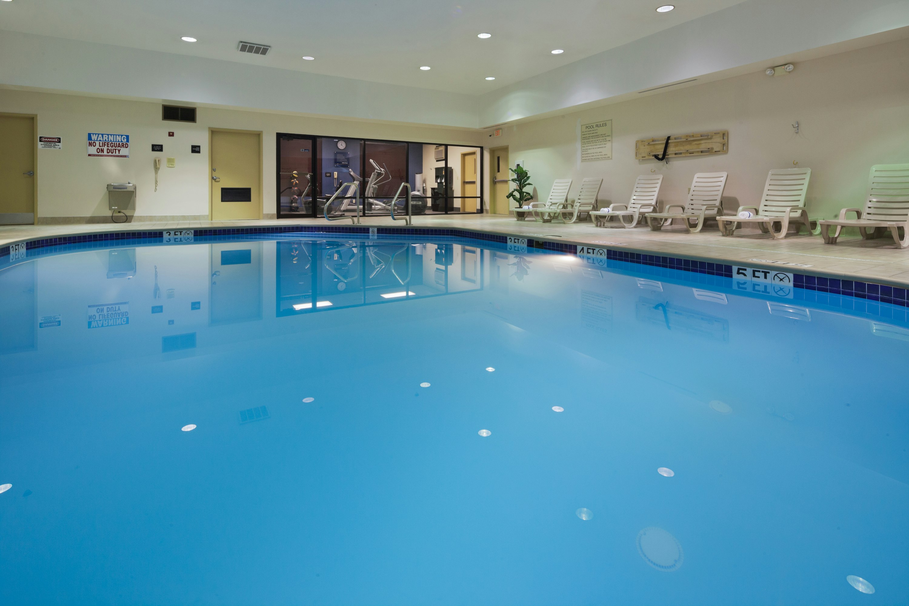 Hampton Inn Youngstown - North 37/80