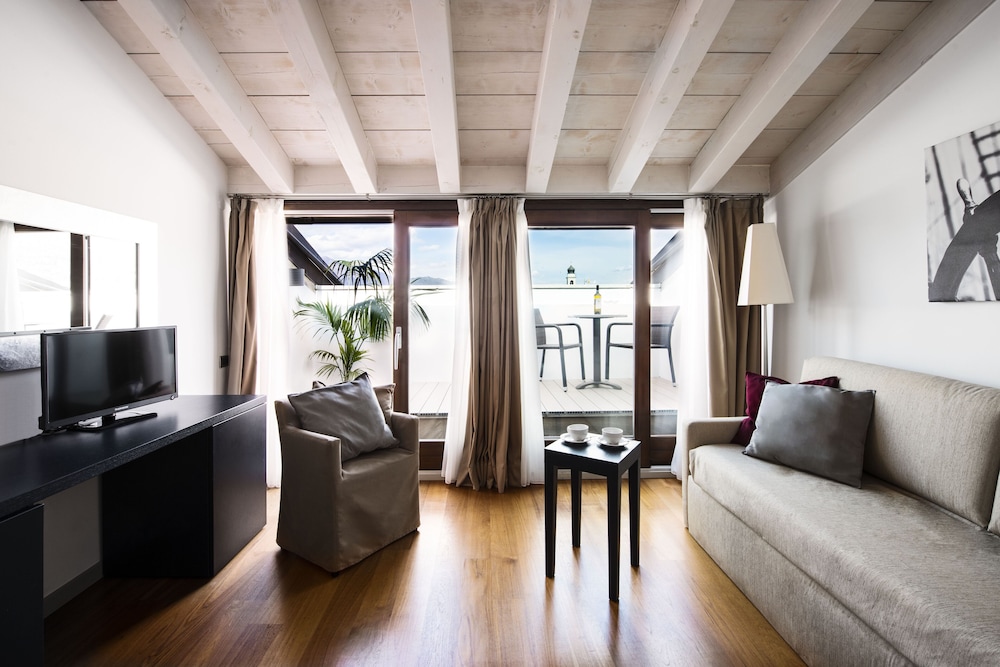 Hotel del Porto 39/61