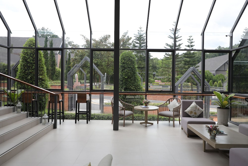 Flora Creek Chiang Mai 43/77