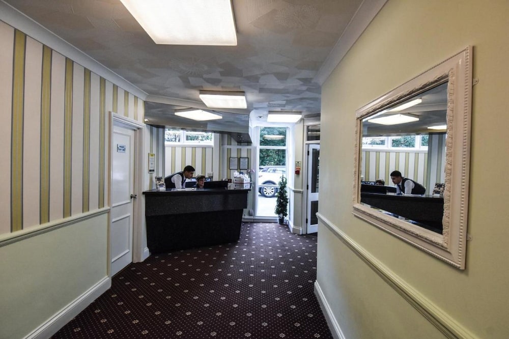 Mayfair Hotel - Oceana Collection 37/53