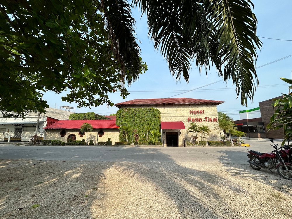 Hotel Del Patio 46/62