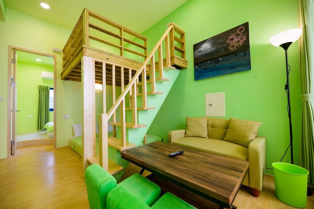 Summer Sea Hostel 28/38