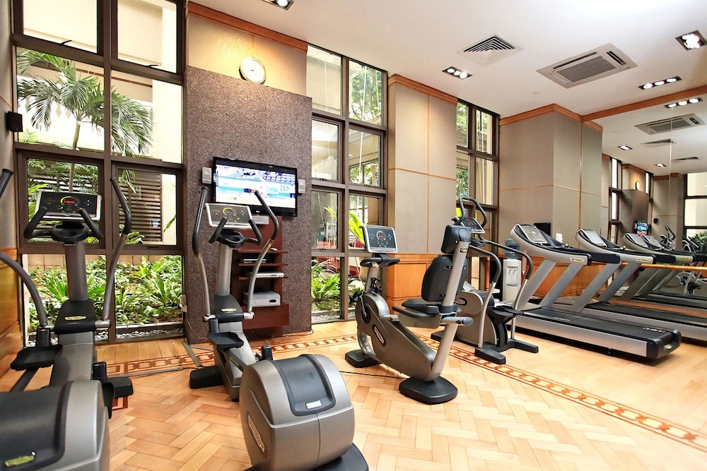 Orchard Parksuites 40/75