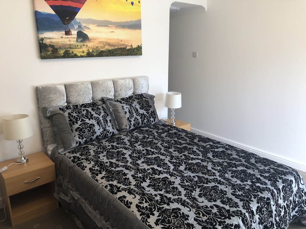 Bourne Hall Hotel 35/47