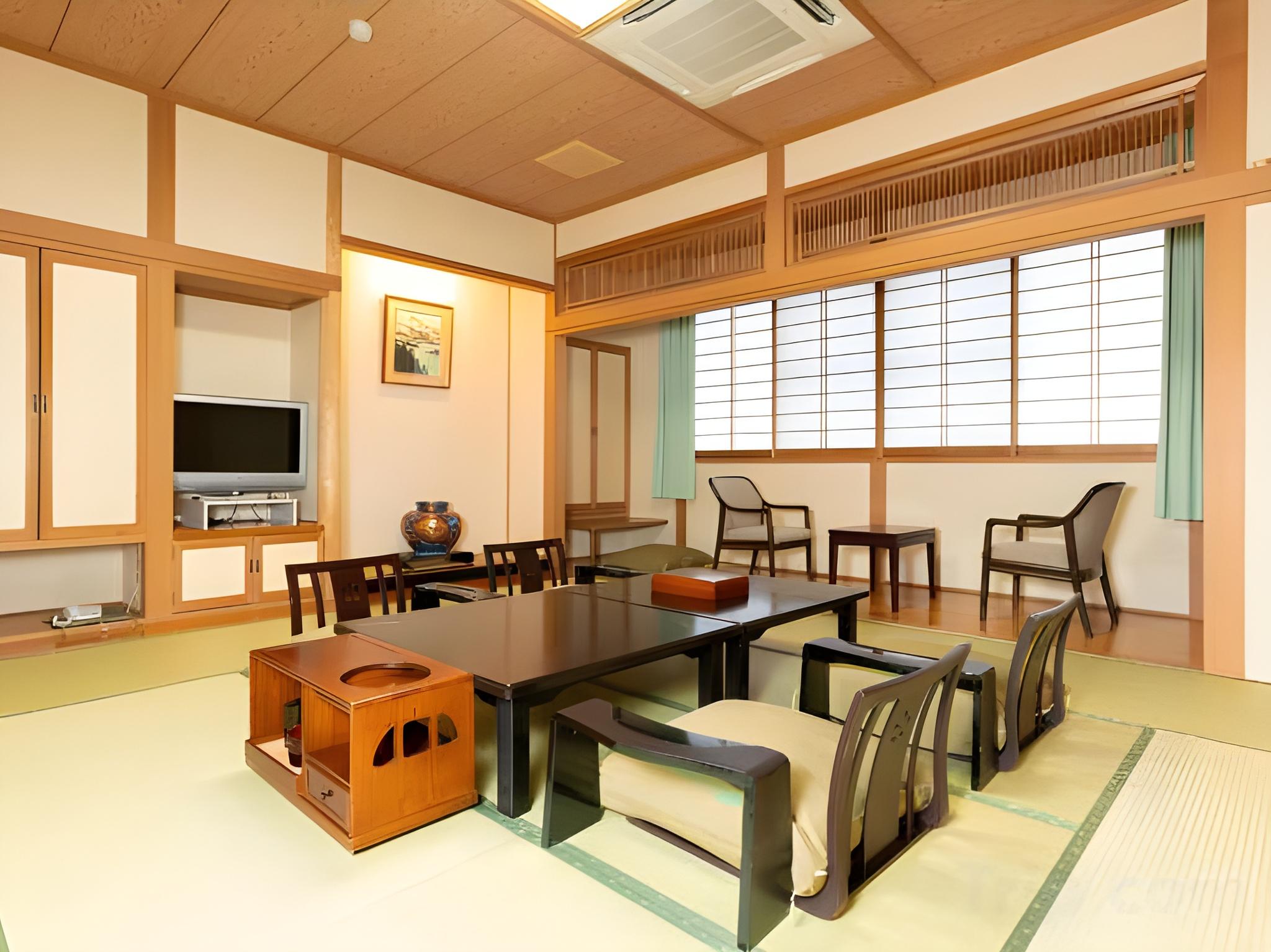 Japanese, Main Building