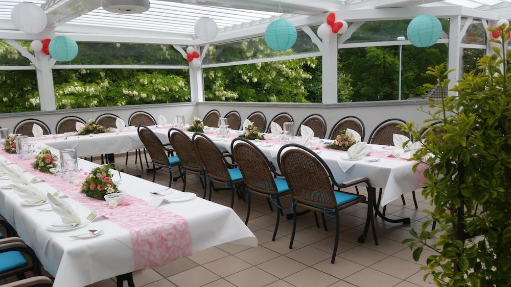 Hotel & Restaurant Park-Cafe Isa 35/50