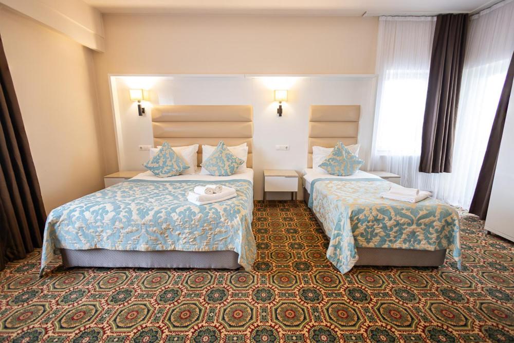 HOTEL ROMANITA 20/56