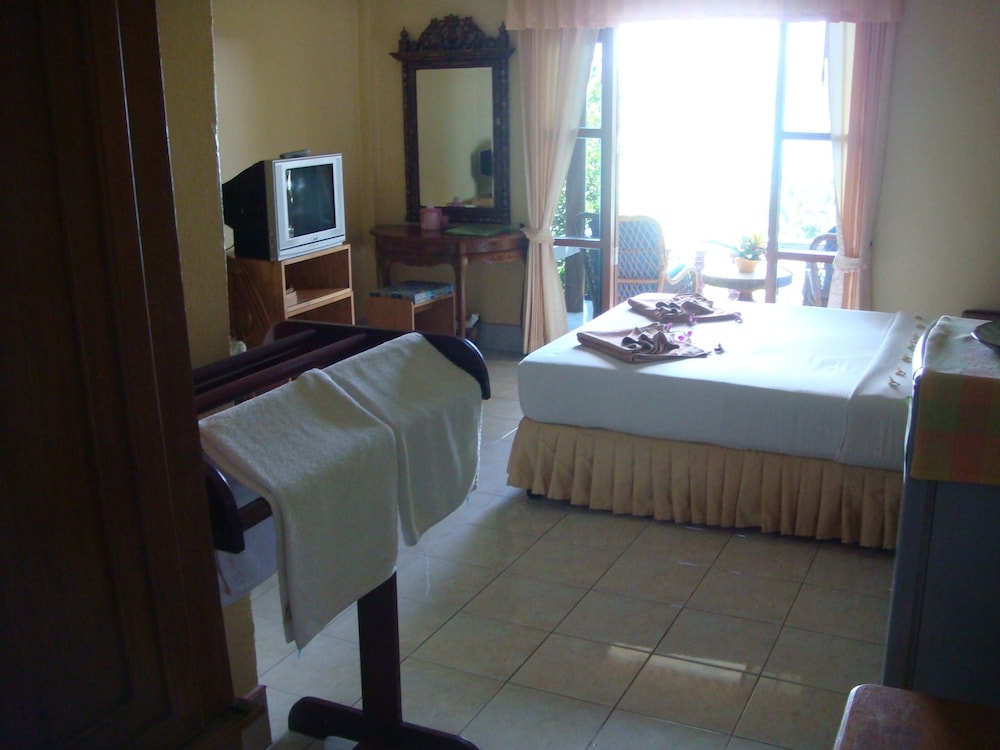 BAAN KARON HILL PHUKET RESORT 21/53