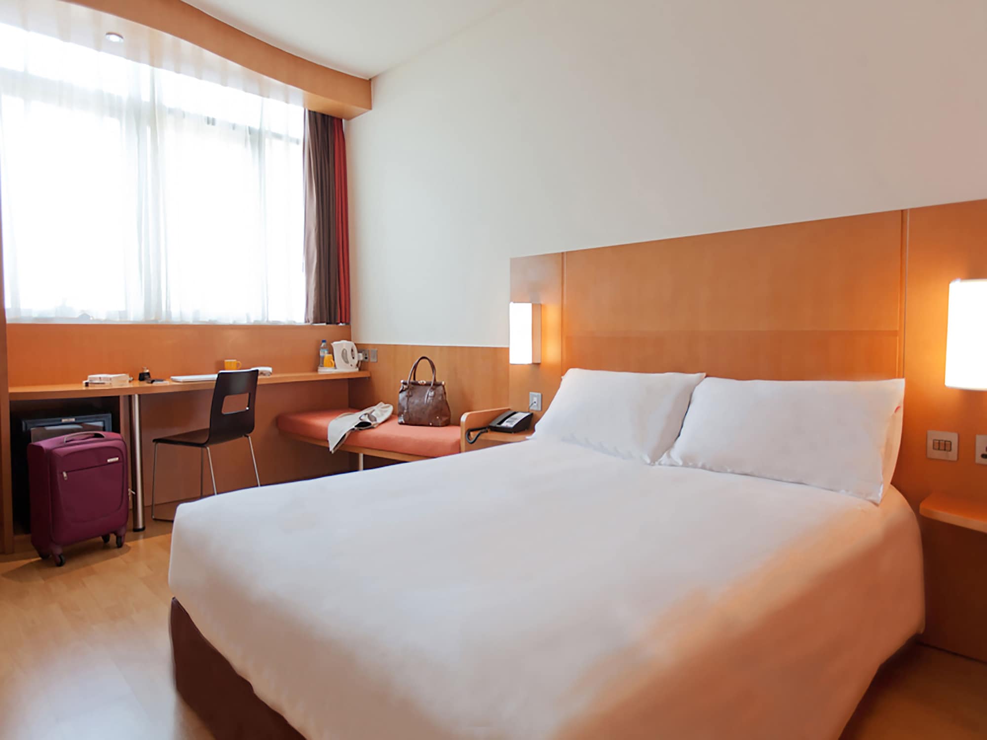 شقة بسرير كوين وسرير مزدوج بغرفة نوم واحدة، Ibis Abu Dhabi Gate Hotel 2/10