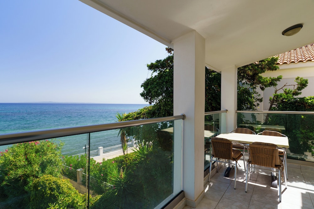 Porto Iliessa by GHH 20/43