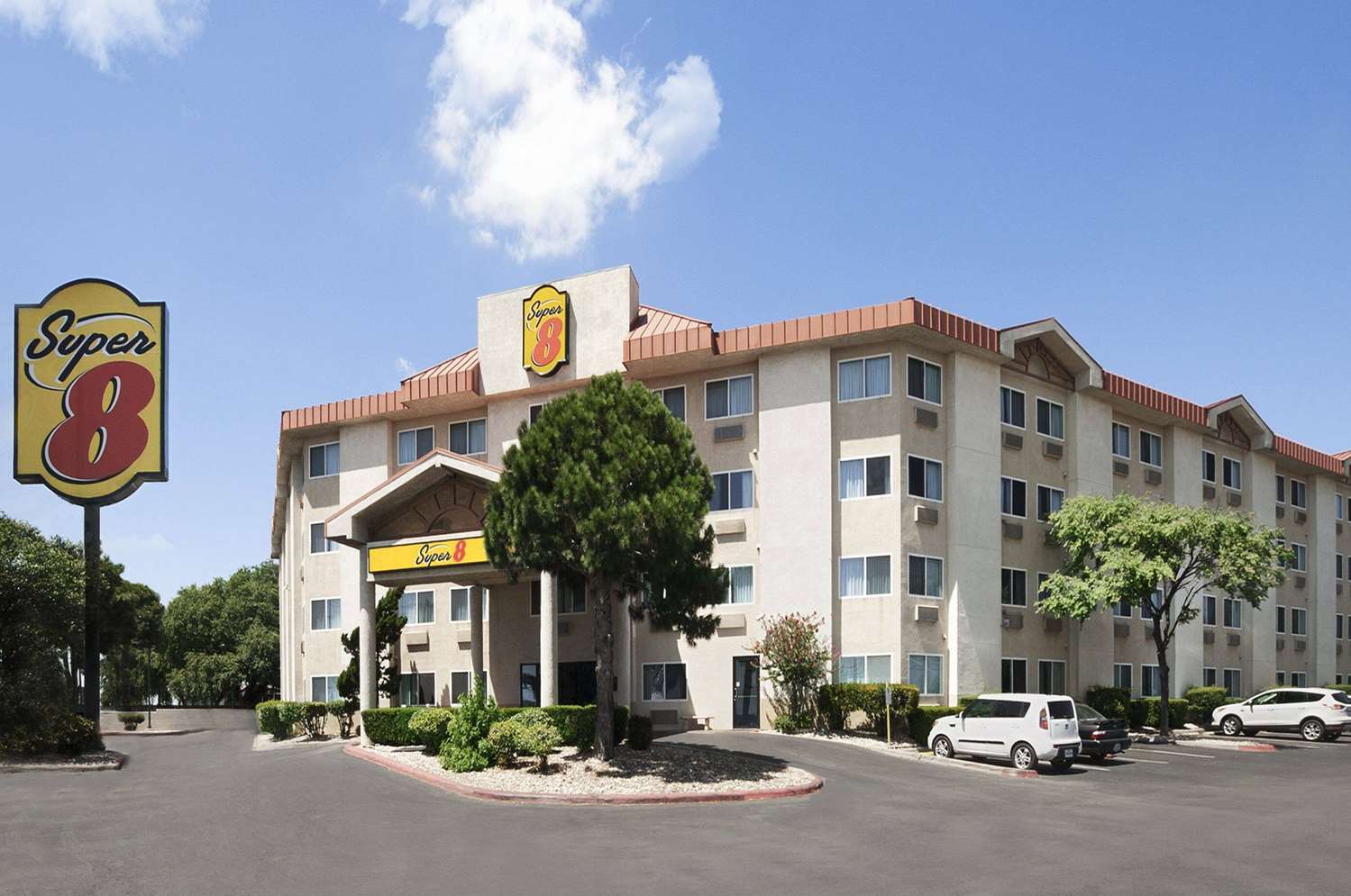 Super 8 By Wyndham Austin North/University Area 27/32