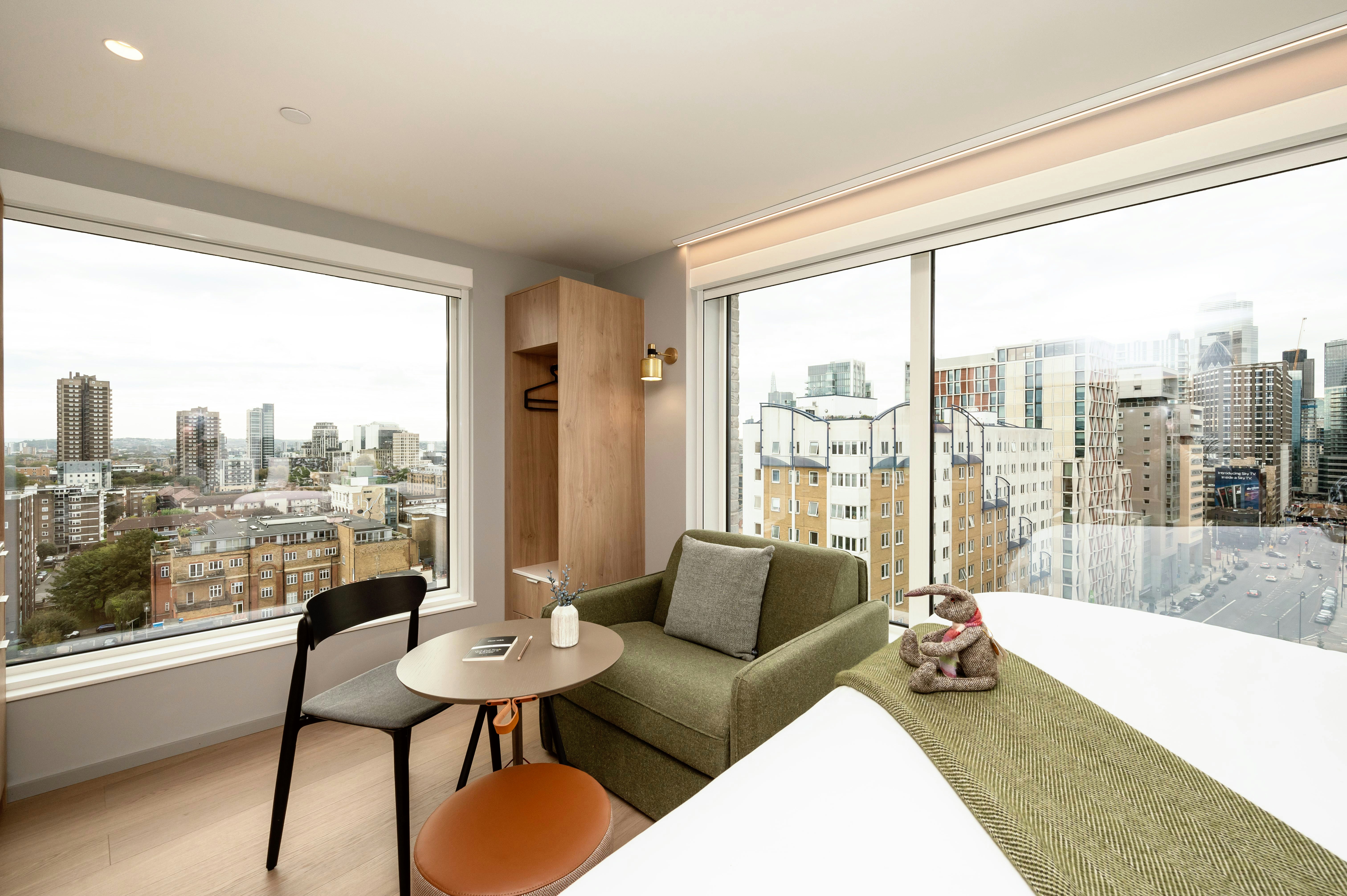 Wilde Aparthotels Aldgate Tower Bridge London 64/78