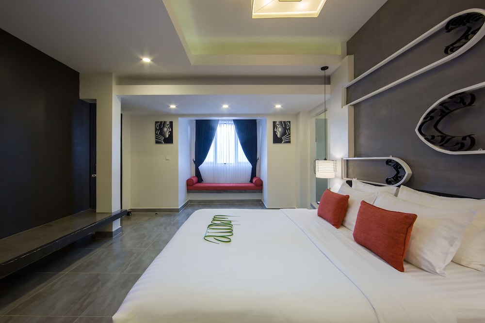 CENTRAL SUITE RESIDENCE 29/76