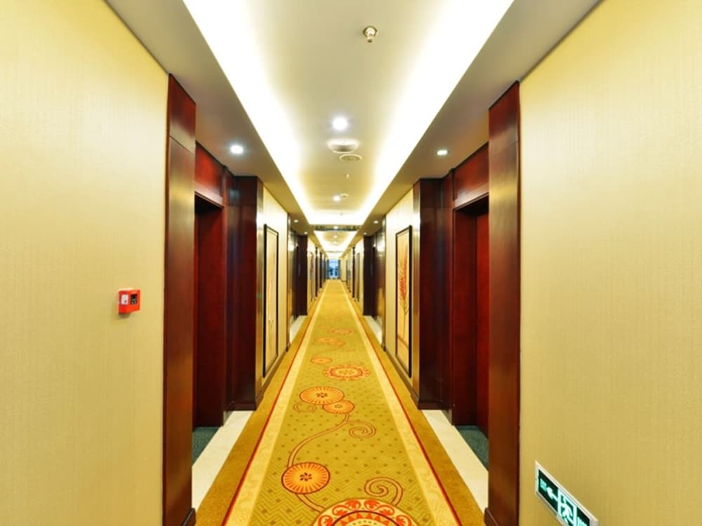 Greentree Eastern Zigong Huashang International City Huichuan Road Hotel 30/46