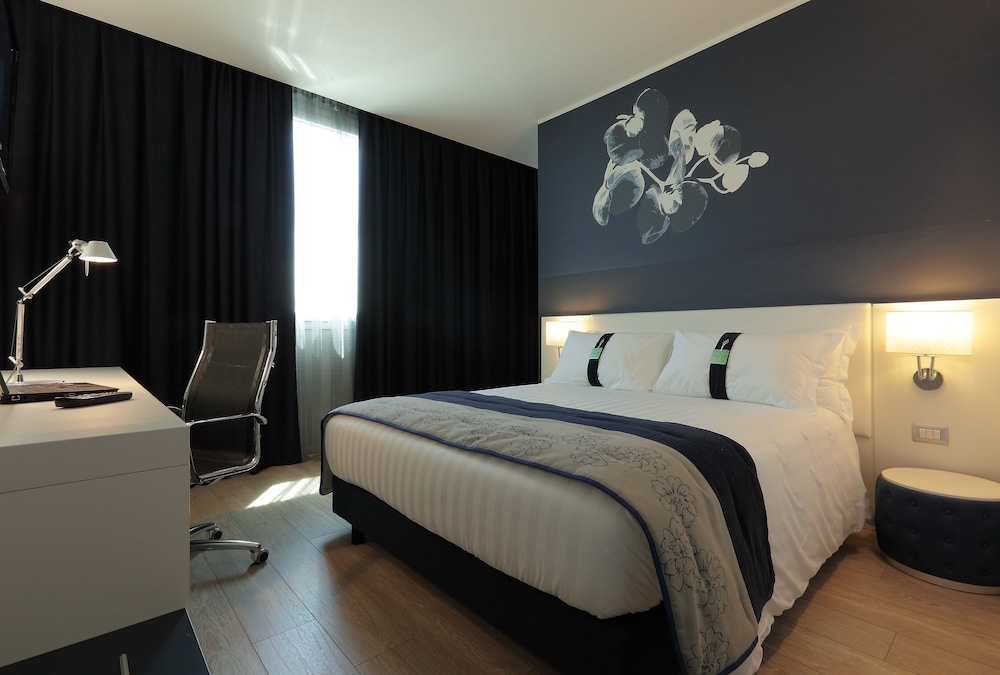 Holiday Inn Milan Nord Zara 27/66
