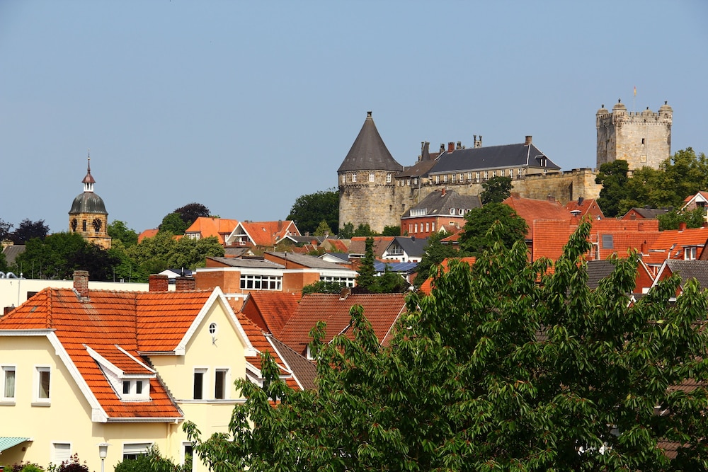 Pension Altes Wasserwerk 57/62