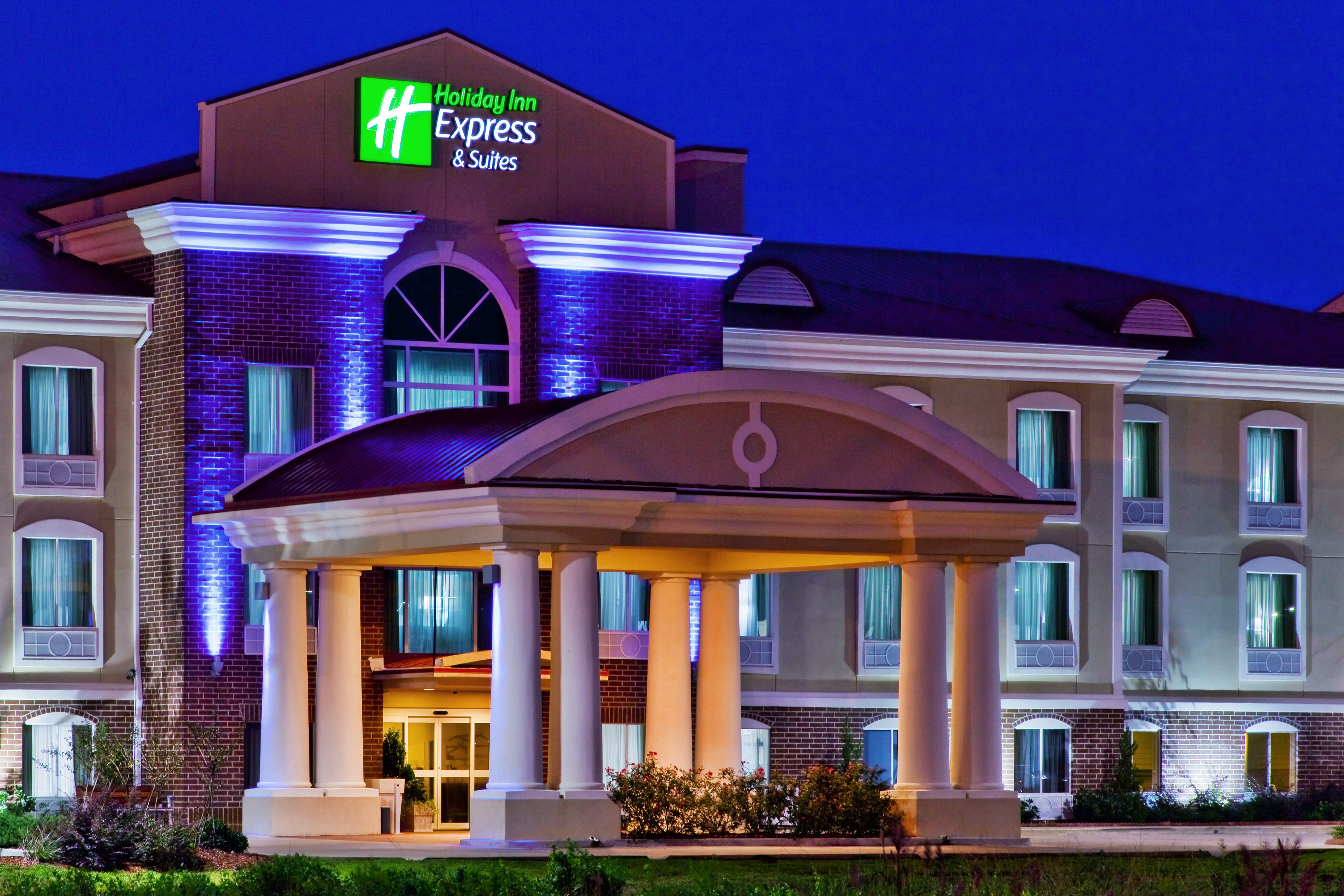 Holiday Inn Express Hotel And Suites Magee 1/49