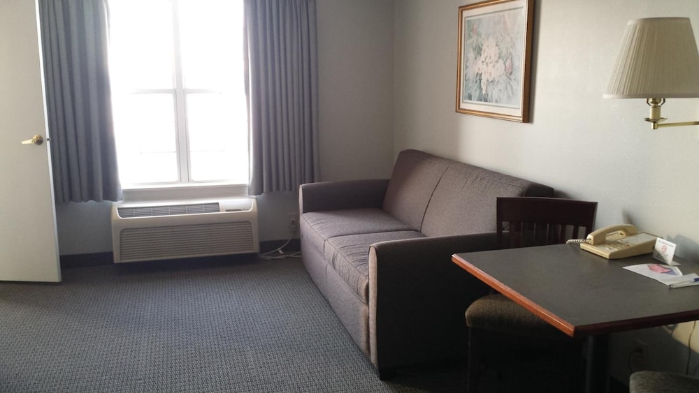 Hastings Country Inn 24/43