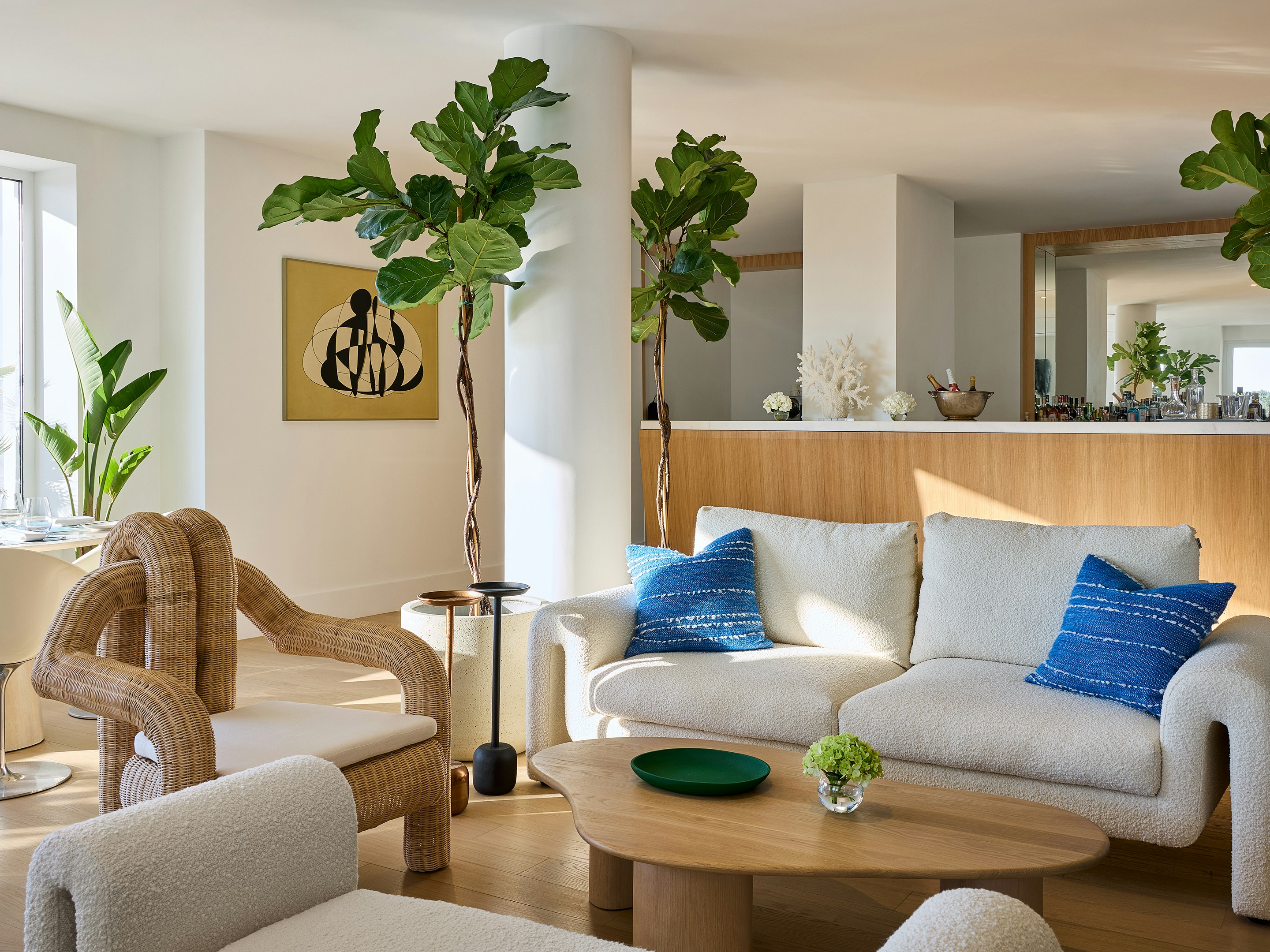 The Roc Club, A Hotel to Live 45/65