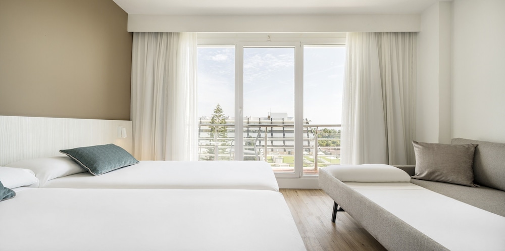 Ilunion Islantilla 16/65
