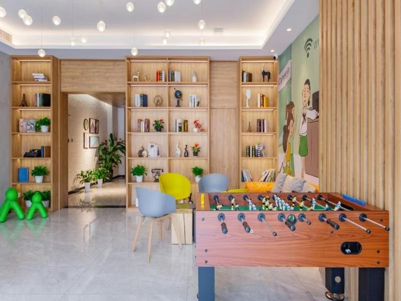 Campanile Hotel (Wuhan East Lake, Xudong Street, Qunxingcheng Metro Station) 43/45