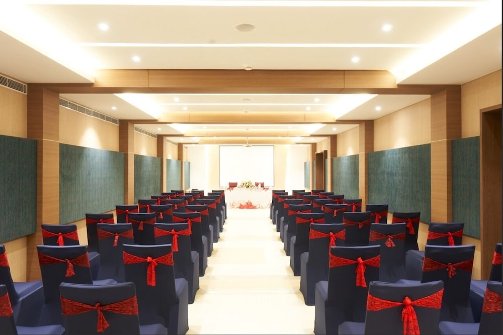 Grand Kakinada by GRT Hotels 47/57