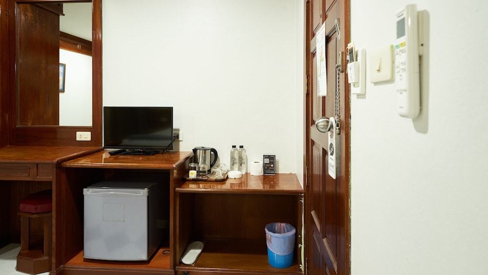Lime Hotel Patong 38/50