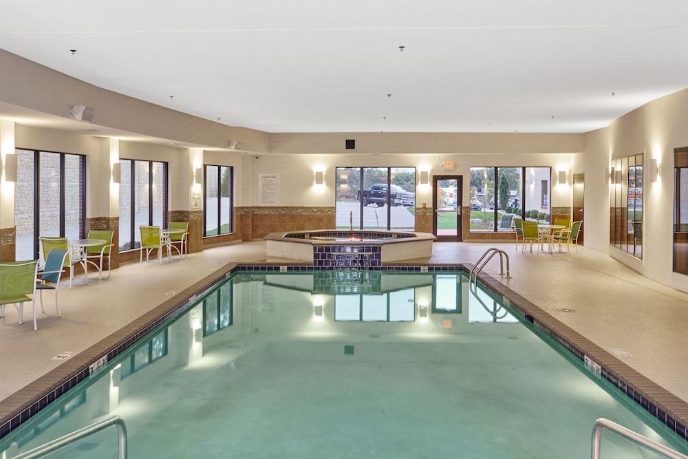 Holiday Inn Express Hotel And Suites Columbia Univ Area Hwy 63 37/63