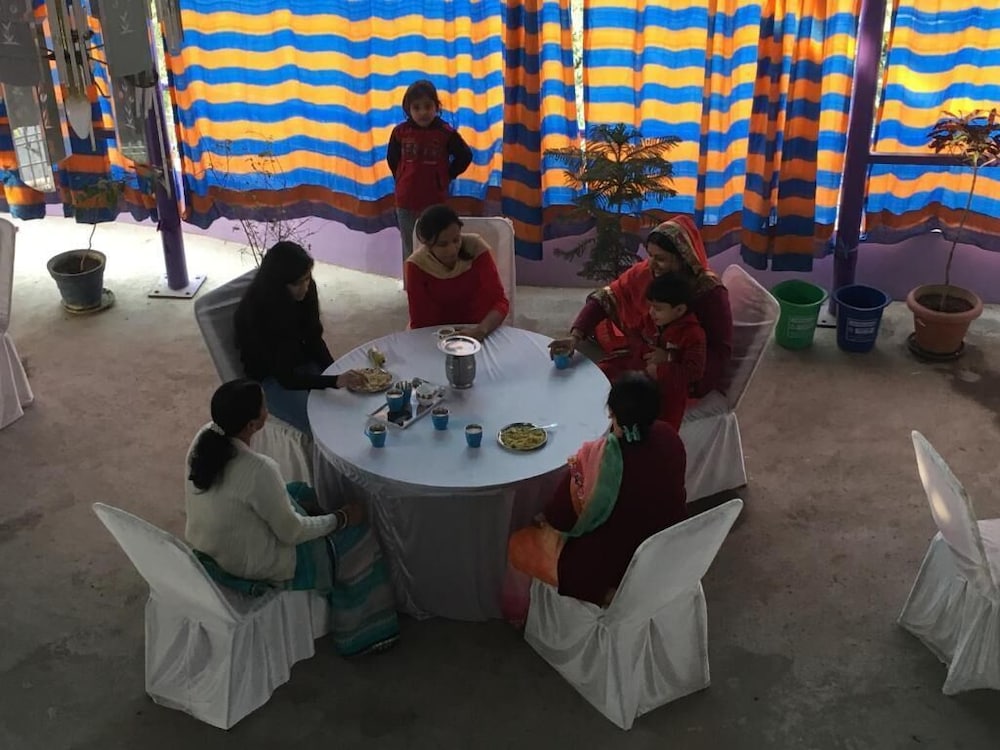 Srishti Shelter 32/36