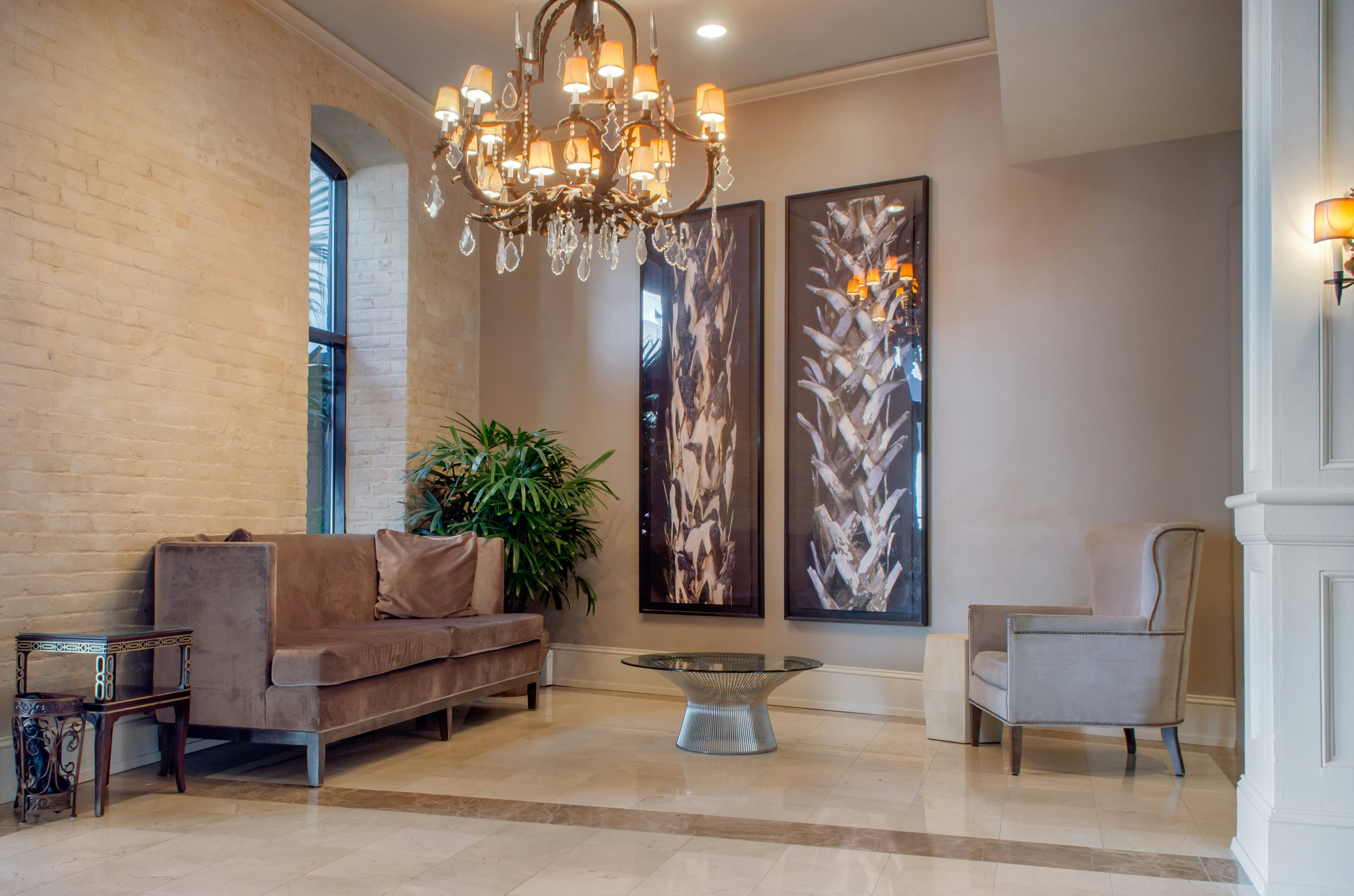 The Riverfront Hotel New Orleans 49/70