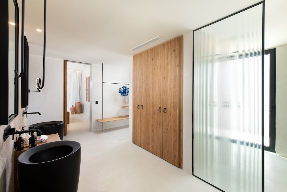 KOIA All Suite Wellbeing Resort 73/73