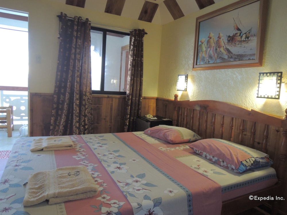 Loves Beach And Dive Resort 7/37