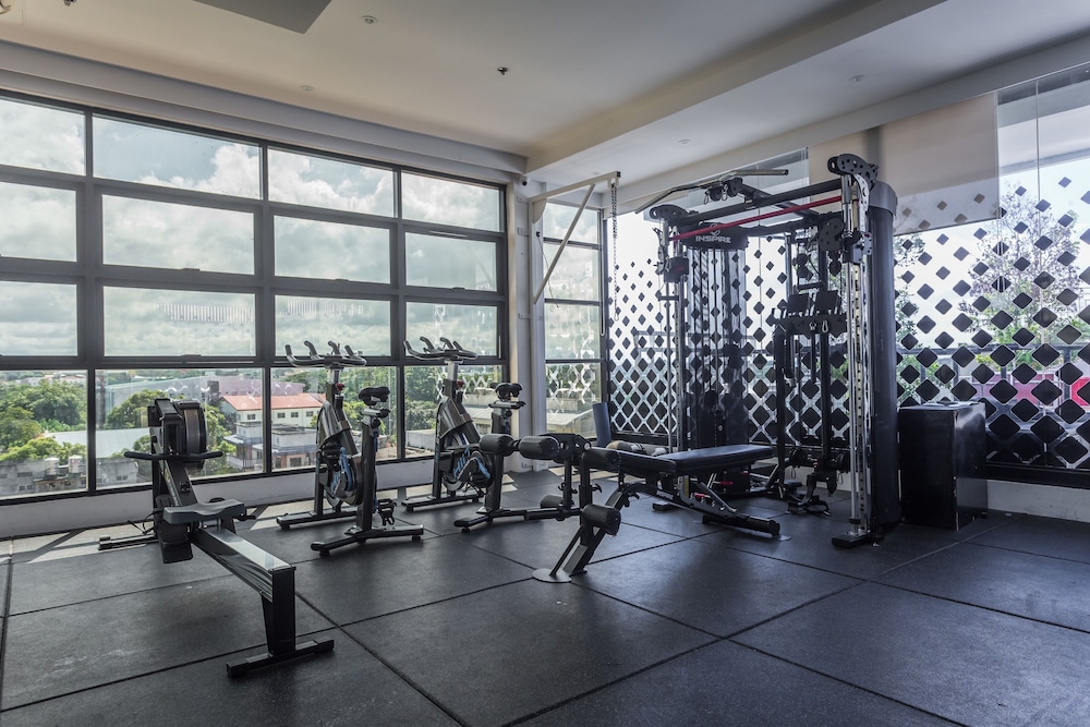 Stonehill Suites 47/65