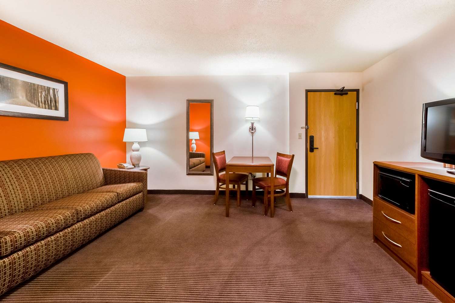 AmericInn by Wyndham Chamberlain Conference Center 20/31