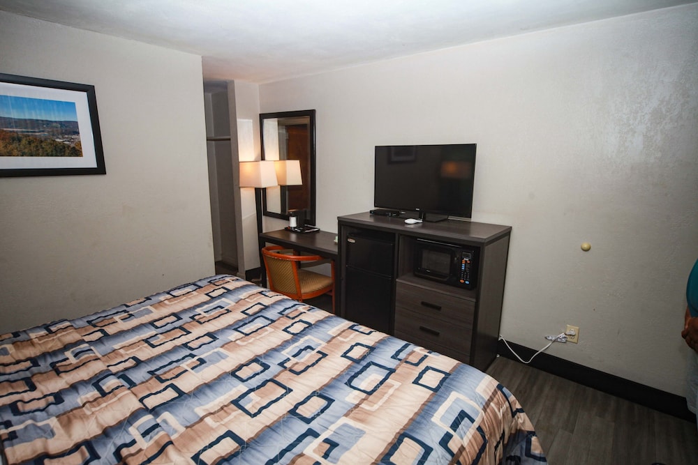 Relax Inn Bradford 19/25