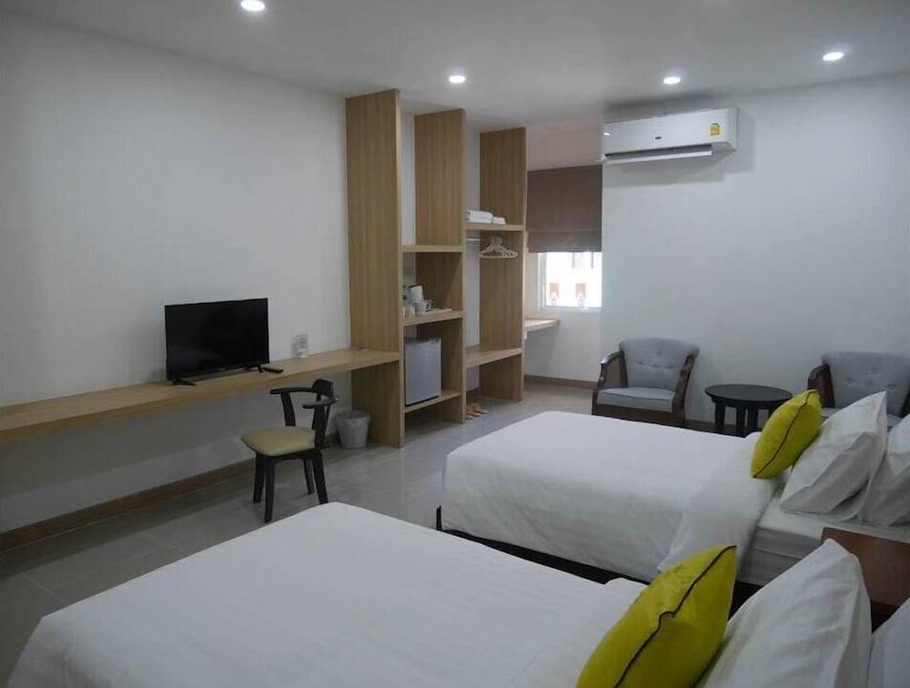 Nine Smiths Hotel Chiang Mai 13/43
