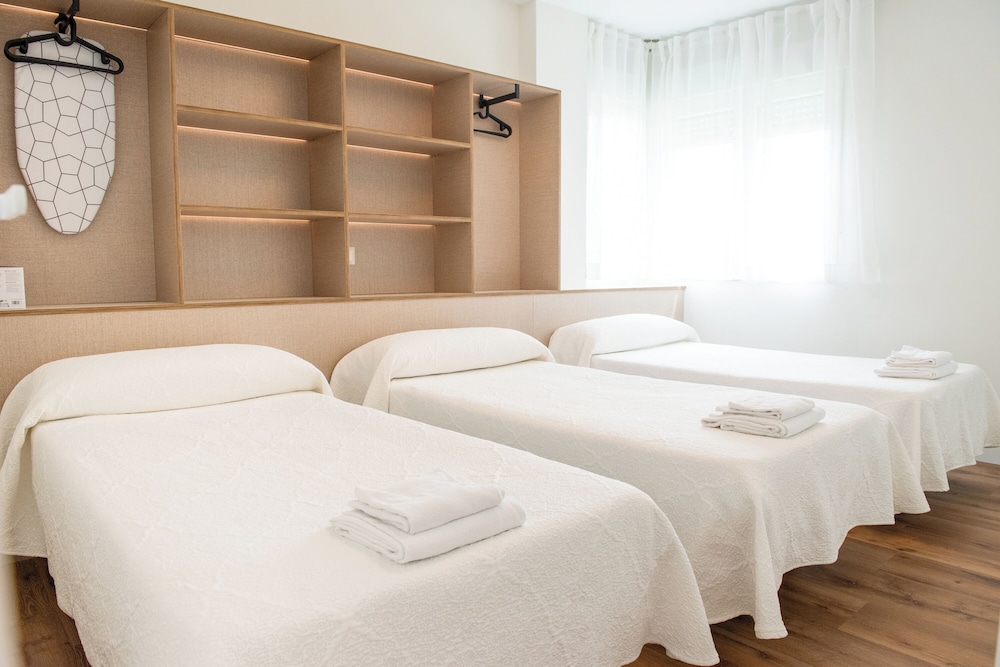 2 Bedrooms, Premium, Apartment, 5 Beds, Beach View