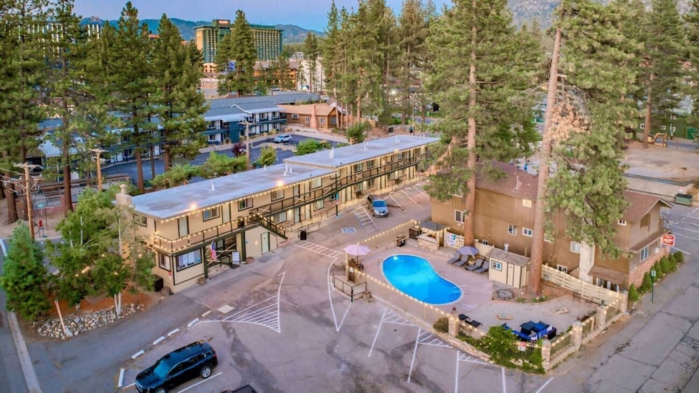 Mark Twain Lodge 59/74