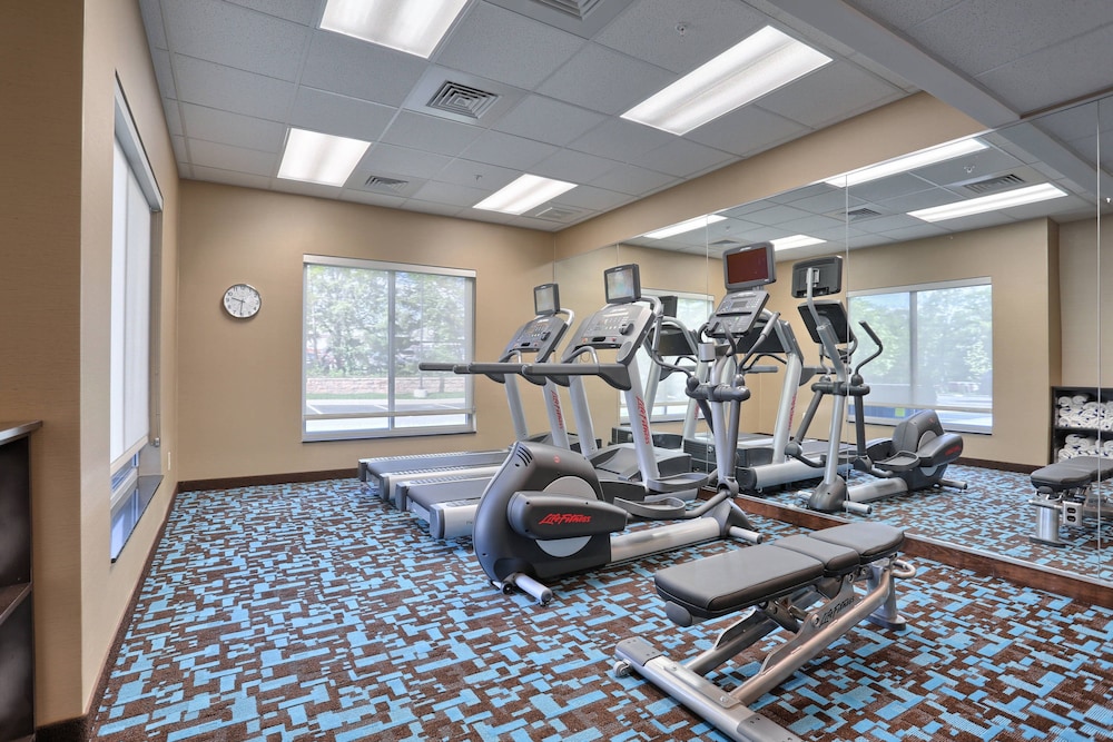 Fairfield Inn Suites Philadelphia Willow Grove 19/26