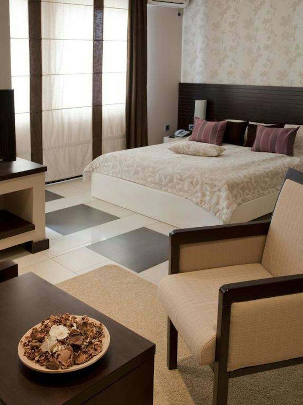 BOUTIQUE HOTEL ARTA 23/29