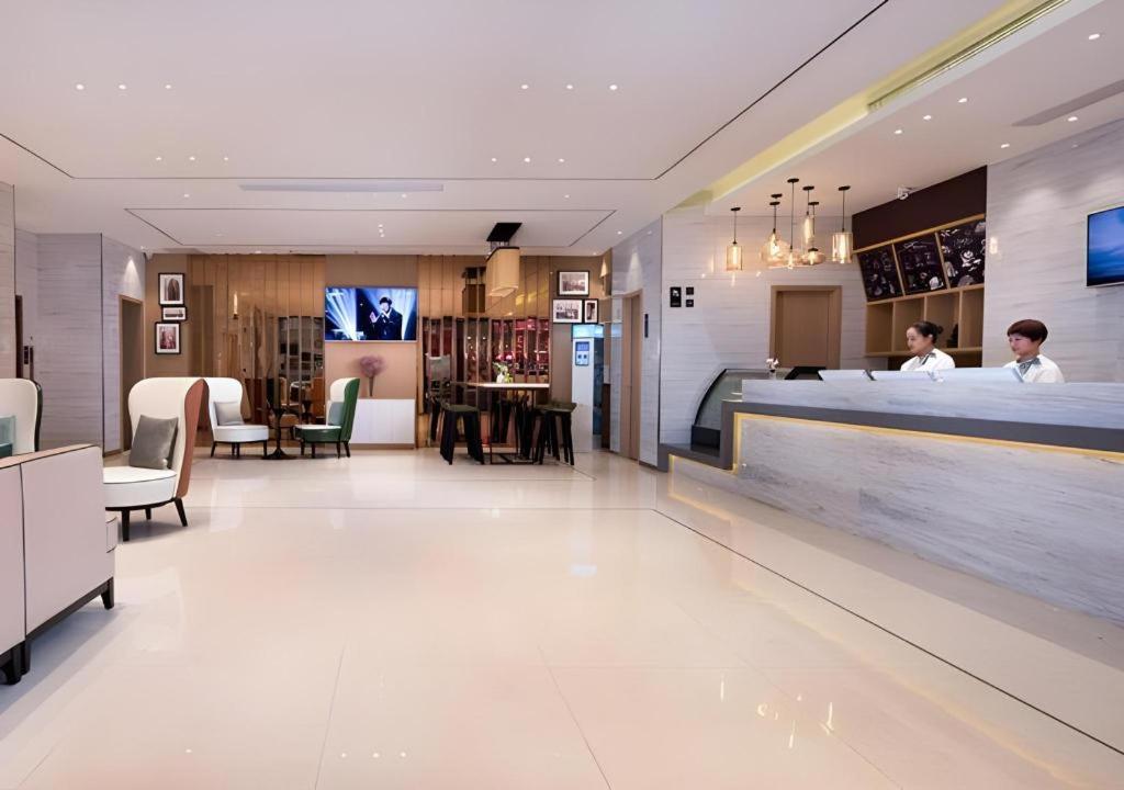 City Comfort Inn Huizhou Huabianling Square 7/39