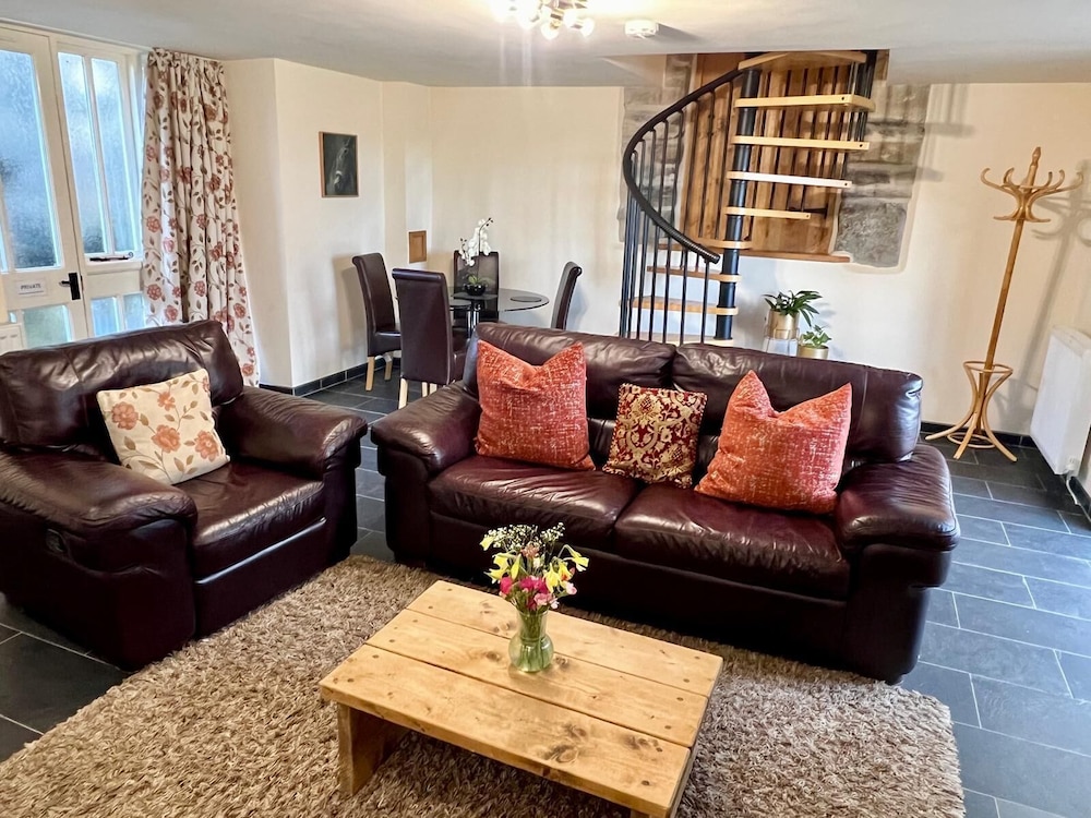 Dolgun Uchaf Guesthouse 23/47